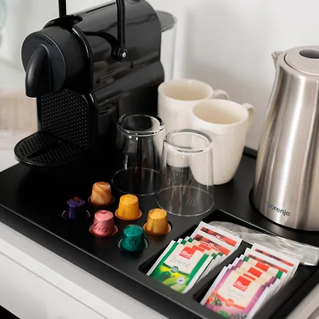 Barbara Ii - Luxury With Balcony