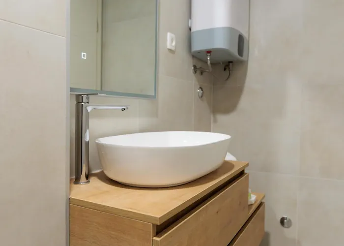 Barbara Ii - Luxury With Balcony Zadar