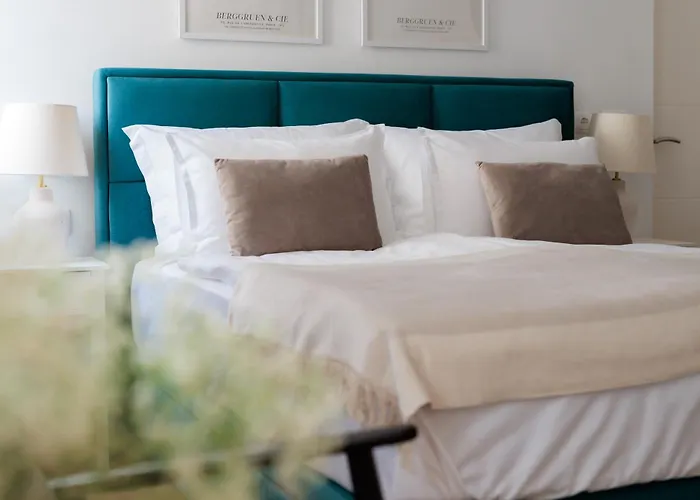 Barbara Ii - Luxury With Balcony 3*